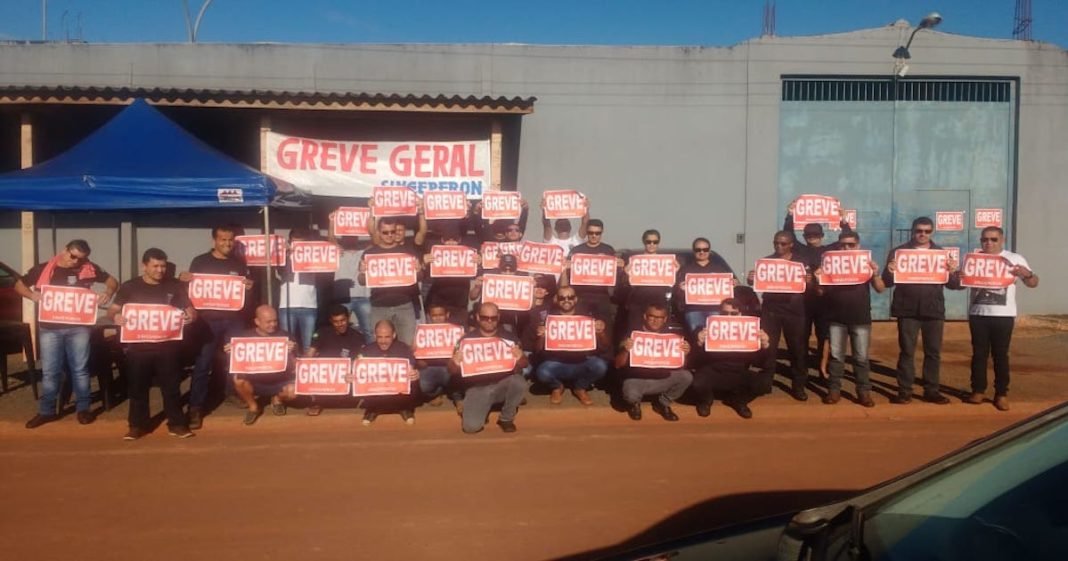 URGENTE: 100% dos Agentes Penitenciário saem dos presídios e PM é acionada em Rolim de Moura