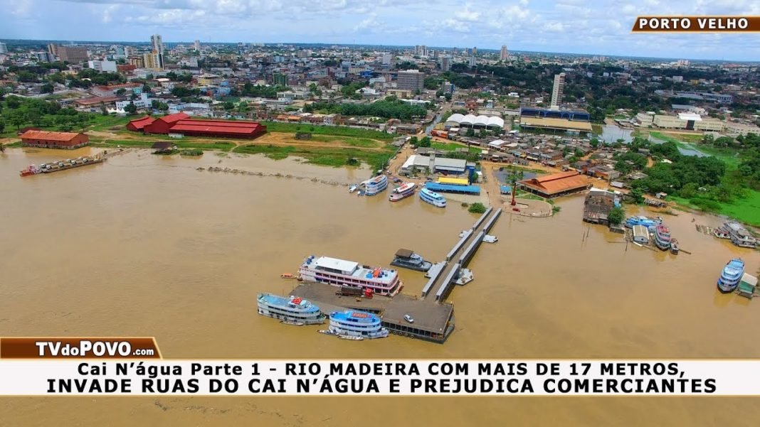 Cai N’água Vídeo 01 – Rio Madeira Invade Ruas do Cai N’água em Porto Velho