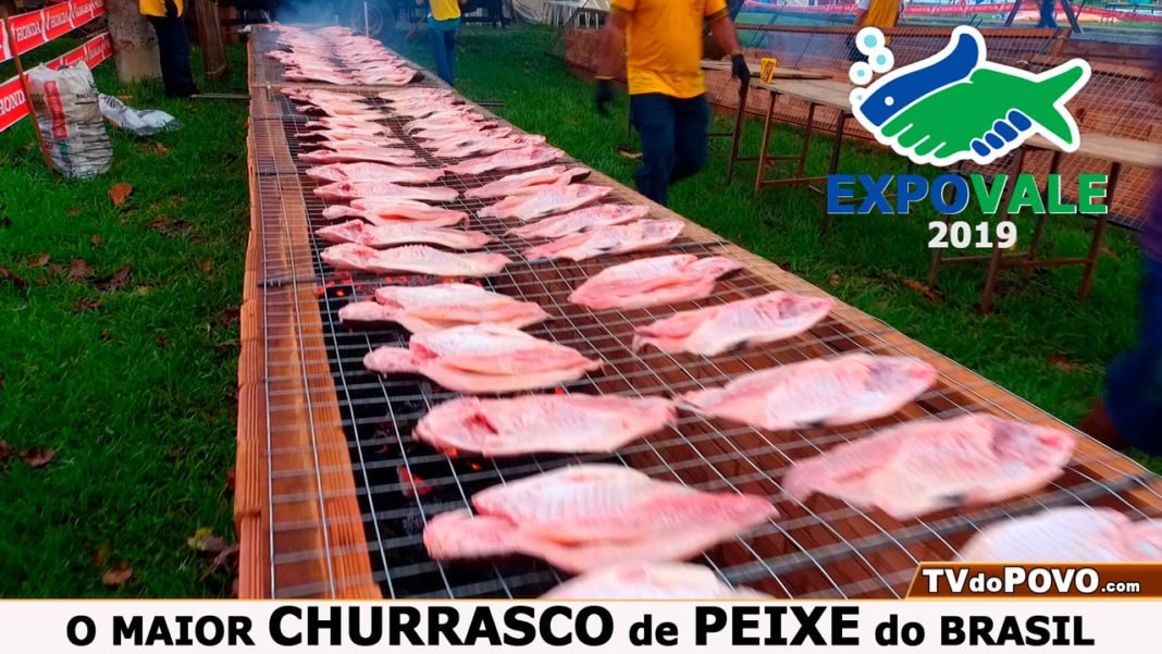 O MAIOR CHURRASCO de PEIXE DO BRASIL – 3300 Bandas de Tambaqui Assadas em Ariquemes Fazem a EXPOVALE Entrar Para o RECORDE NACIONAL