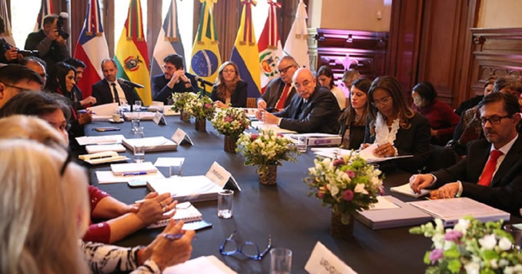 Brasil assume liderança de ações culturais do Mercosul