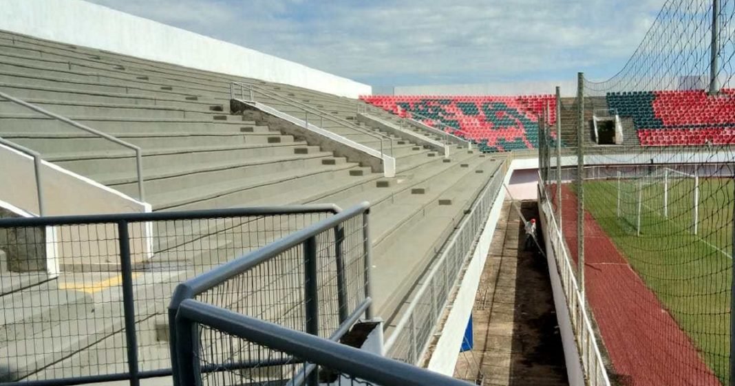 Obras no estádio Arena da Floresta seguem em ritmo acelerado