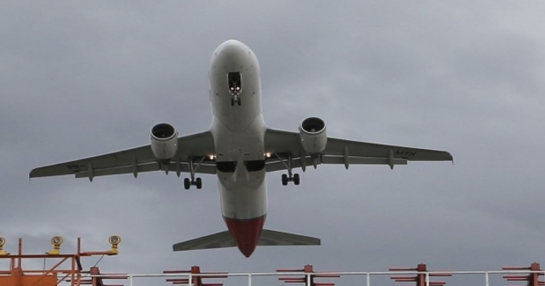 Juiz suspende norma da Anac que proíbe policiais fora de serviço armados em voos