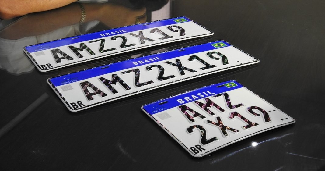 Placa do Mercosul é adiada para janeiro de 2020