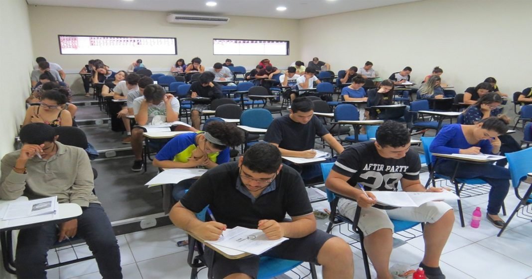 Selecionados no Sisu já podem fazer matrícula nas instituições de ensino