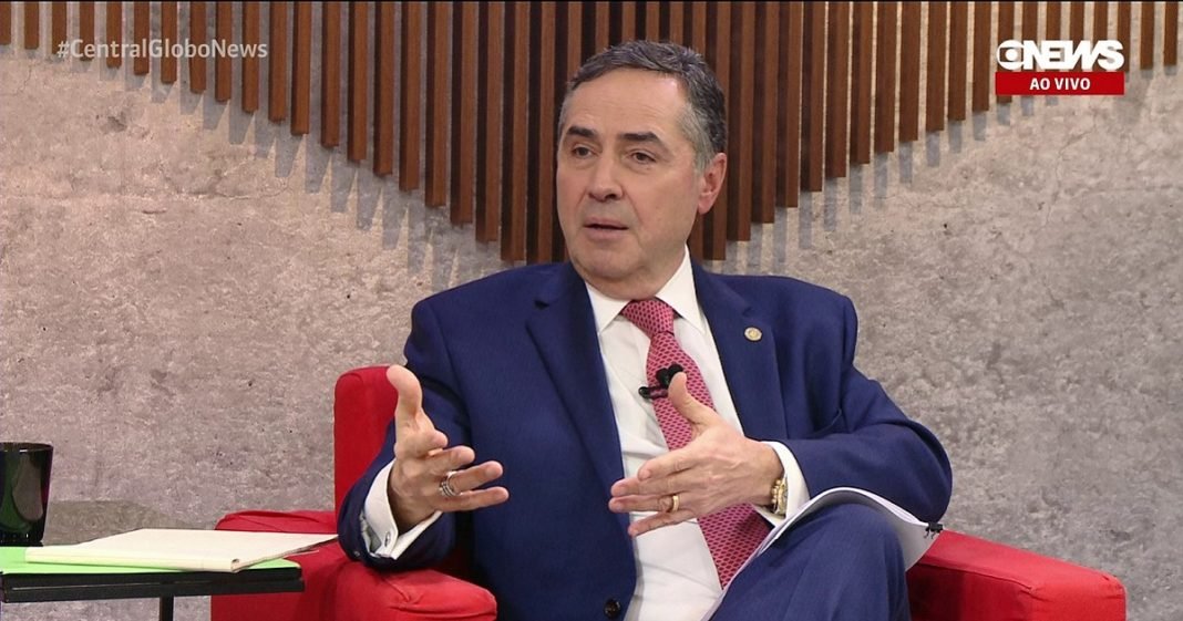 Ministro do STF autoriza presas transexuais a cumprir pena em cadeias femininas