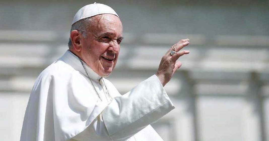 Vaticano estuda ordenar padres casados na Amazônia, informa Santa Sé