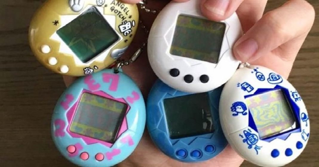 O inesperado regresso do Tamagotchi, bichinho virtual que era febre nos anos 90