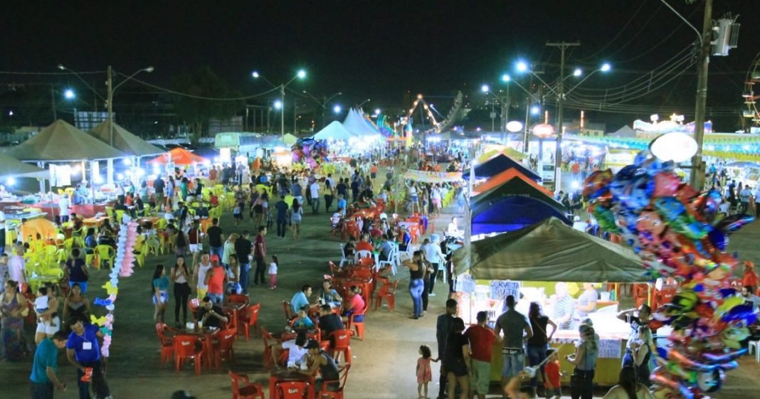 Lançado o Chamamento Público para o uso da praça de alimentação, estacionamento e parque de diversões na 38ª Edição do Arraial Flor do Maracujá