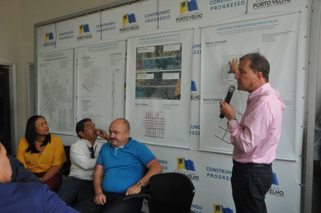 Prefeito Anuncia Licitação para Asfalto e Recapeamento de Ruas