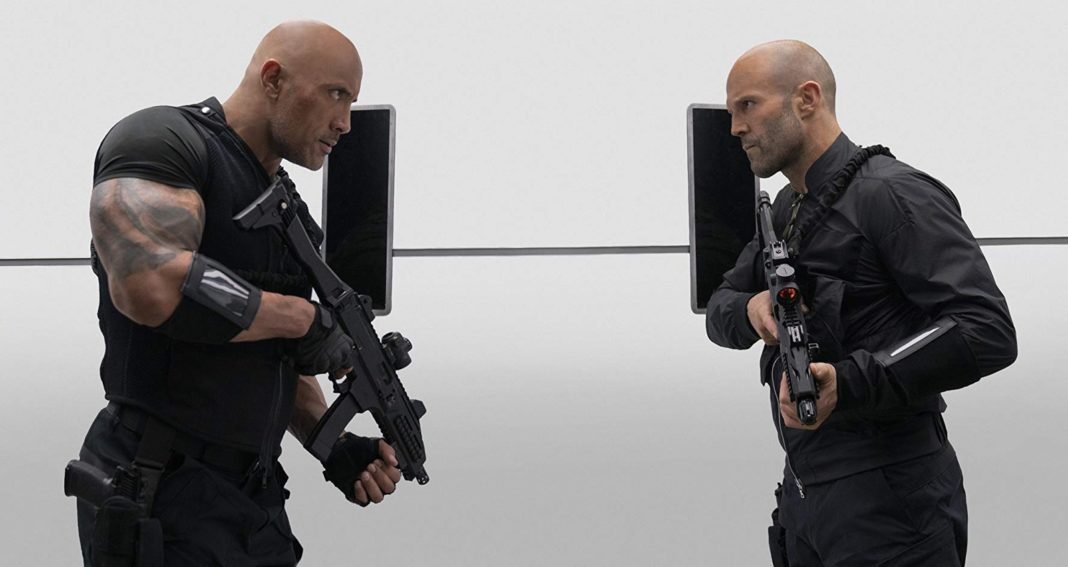 ‘Velozes e furiosos: Hobbs e Shaw’ é cafona, clichê, absurdo e muito divertido