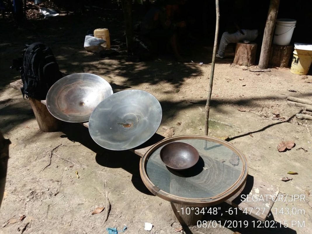 Grupo é preso por invadir e instalar garimpo dentro de reserva indígena em RO