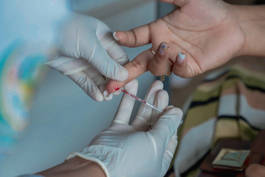 Ações de saúde buscam conscientizar a população sobre a importância do combate à hanseníase