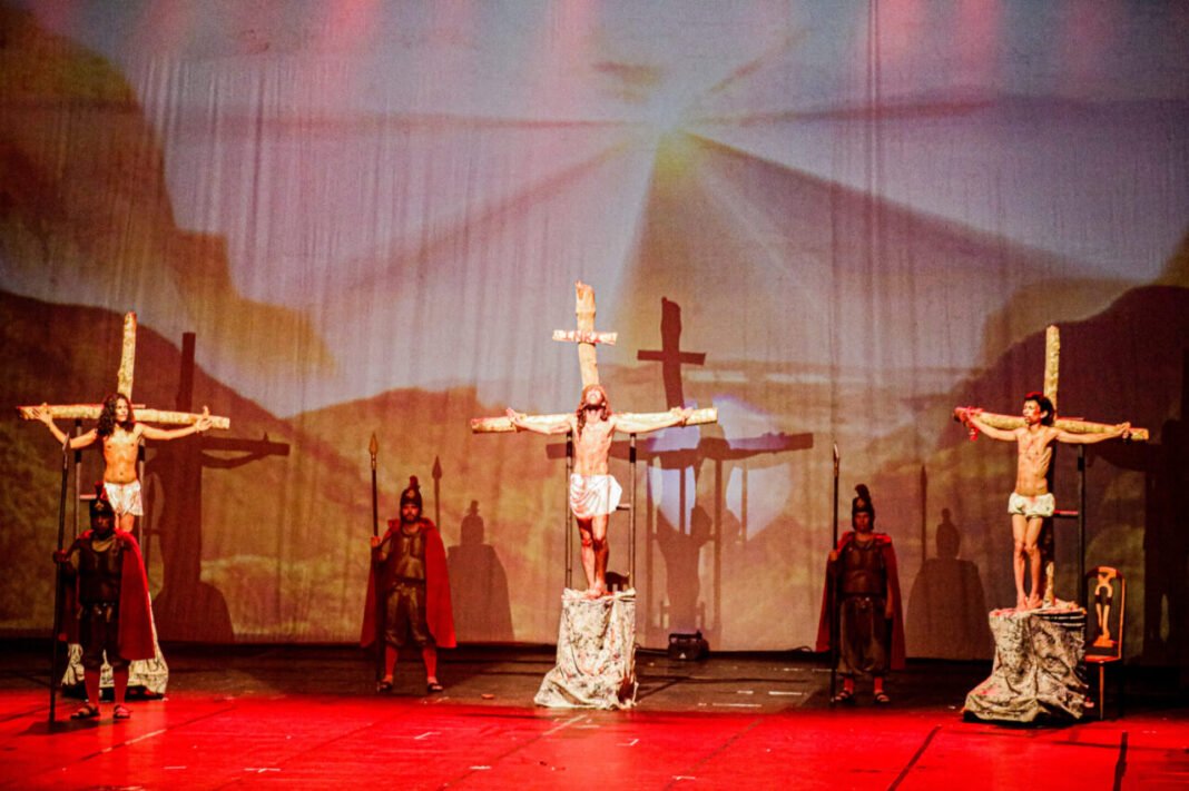 Espetáculo teatral “O Homem de Nazaré” é apresentado pela primeira vez no Teatro Palácio das Artes