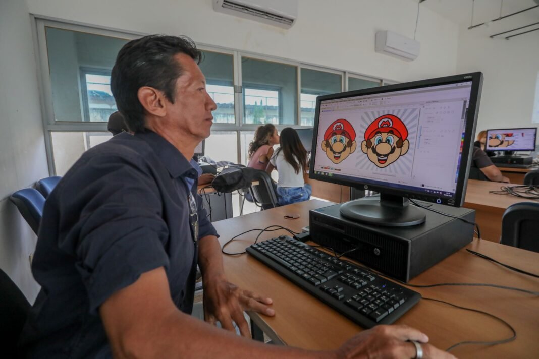 Inscrições abertas para cursos profissionalizantes gratuitos na Praça CEU