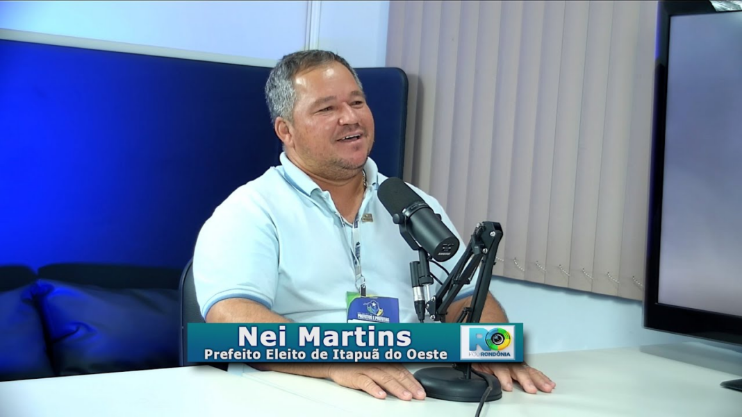 Nei Martins Itapuã durante entrevista ao Pod Rondônia sobre segurança e desenvolvimento rural