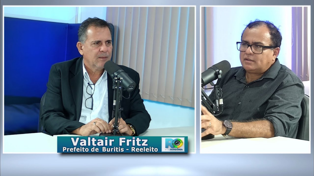 Valtair Fritz Buritis durante entrevista ao Pod Rondônia sobre inovação, água e infraestrutura
