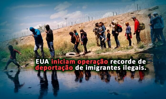 Deportação-de-Imigrantes-Ilegais-nos-EUA-Aumenta-com-Novo-Mandato-de-Trump Durante sua campanha presidencial, Donald Trump prometeu conter a imigração ilegal no país, tratando-a como uma "emergência nacional".