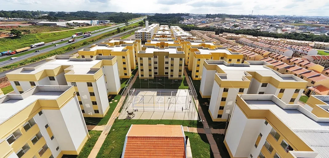 Minha Casa, Minha Vida: 100 mil imóveis com novas regras e prioridade para projetos maduros. Uma chance de ter a sua casa própria.