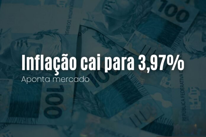 Notas de real simbolizam a queda da previsão da inflação para 2026, segundo o mercado financeiro
