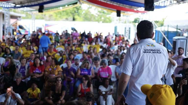 Semana S do Comércio em Porto Velho com população em evento de serviços gratuitos
