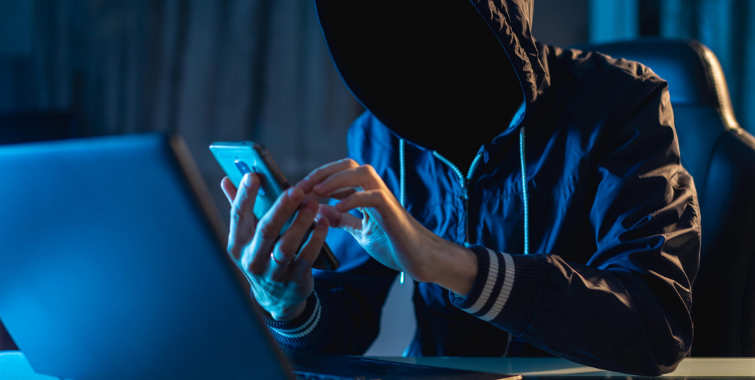 trojan GoPix ataque digital enquanto usuário realiza pagamento no computador