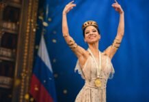 Brasileira conquista ouro em competição mundial de dança na Rússia bailarina brasileira ouro na rússia