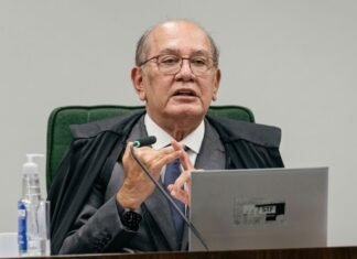 Após CPI rejeitar indiciamentos, Gilmar mira Vieira Gilmar Mendes durante sessão no STF em meio à reação após relatório rejeitado na CPI do Crime Organizado
