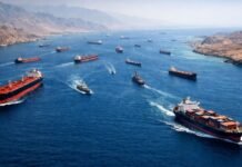 Estreito de Ormuz tem retomada intensa de navios após cessar-fogo Estreito de Ormuz com intensa movimentação de navios após trégua entre Estados Unidos e Irã