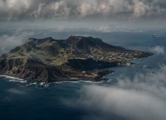 Ilha mais isolada do mundo entra em alerta após caso suspeito de hantavírus Hantavírus em Tristão da Cunha alerta ilha isolada no Atlântico Sul
