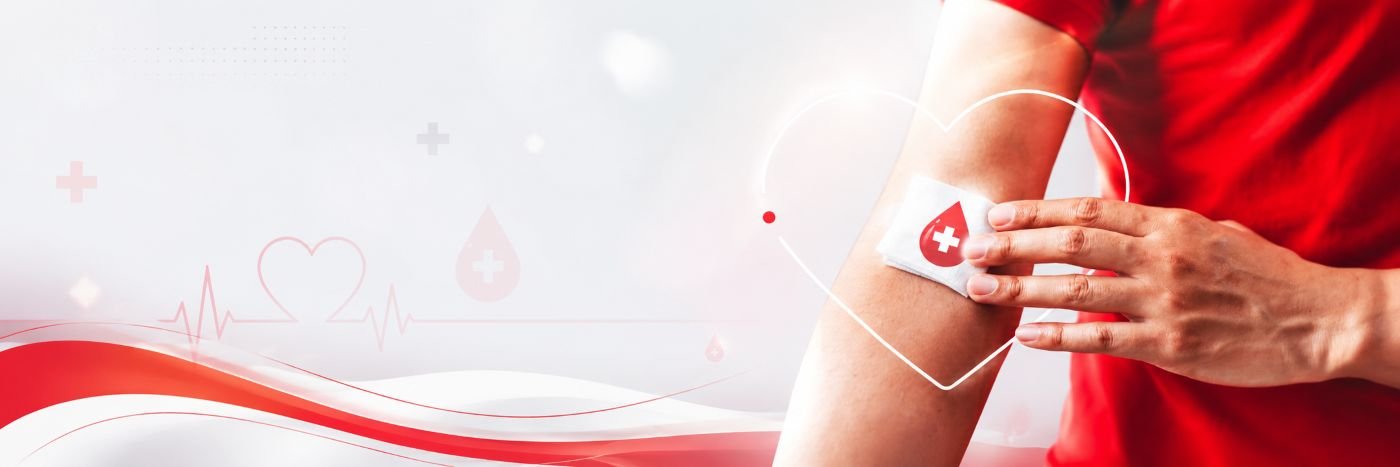 Braço com curativo de doação de sangue em arte horizontal com elementos gráficos de saúde e solidariedade
