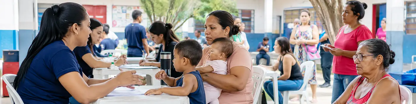 Moradores recebem atendimento em mutirão gratuito de serviços em Porto Velho