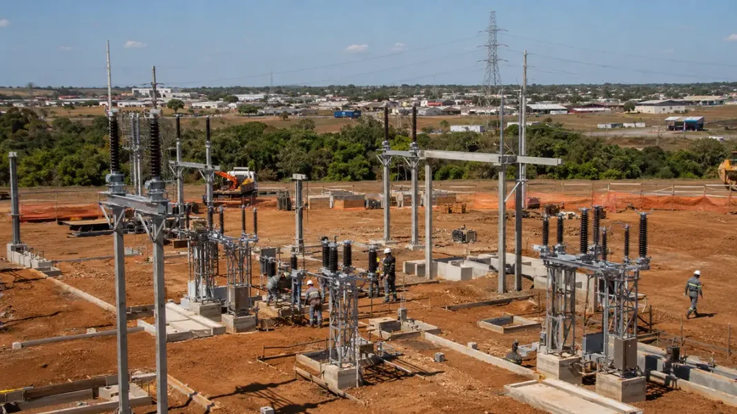 Obras de R$ 65 milhões ampliam rede elétrica no sul de Rondônia