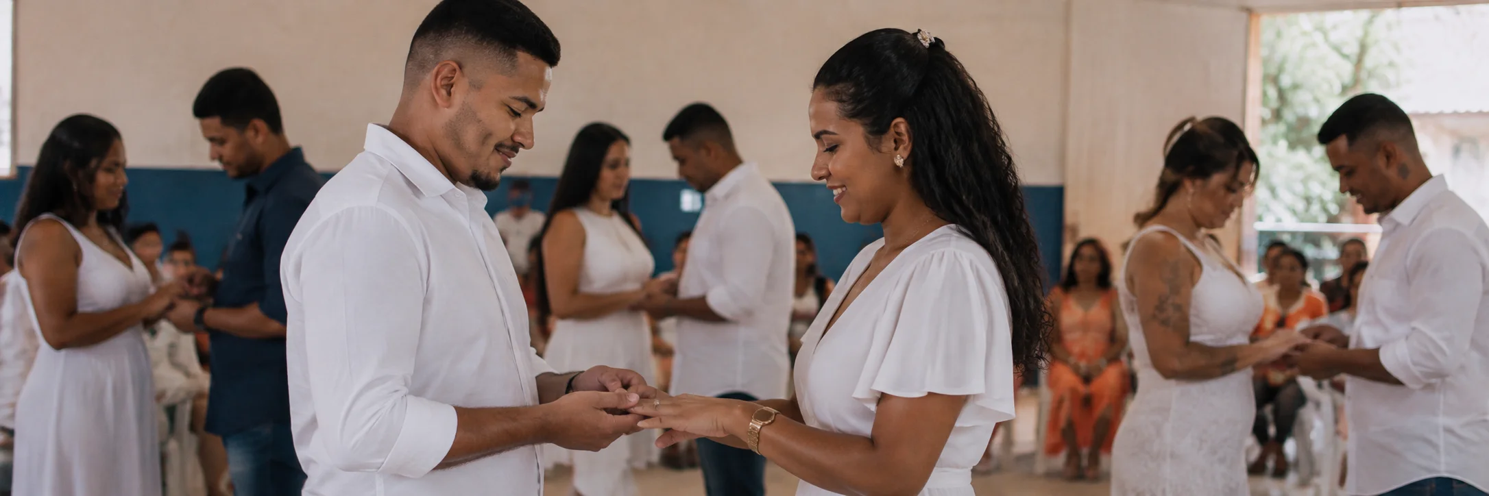 Cerimônia coletiva de casamento em Porto Velho Casais participam do Casamento Comunitário 2026 em Porto Velho durante cerimônia coletiva.