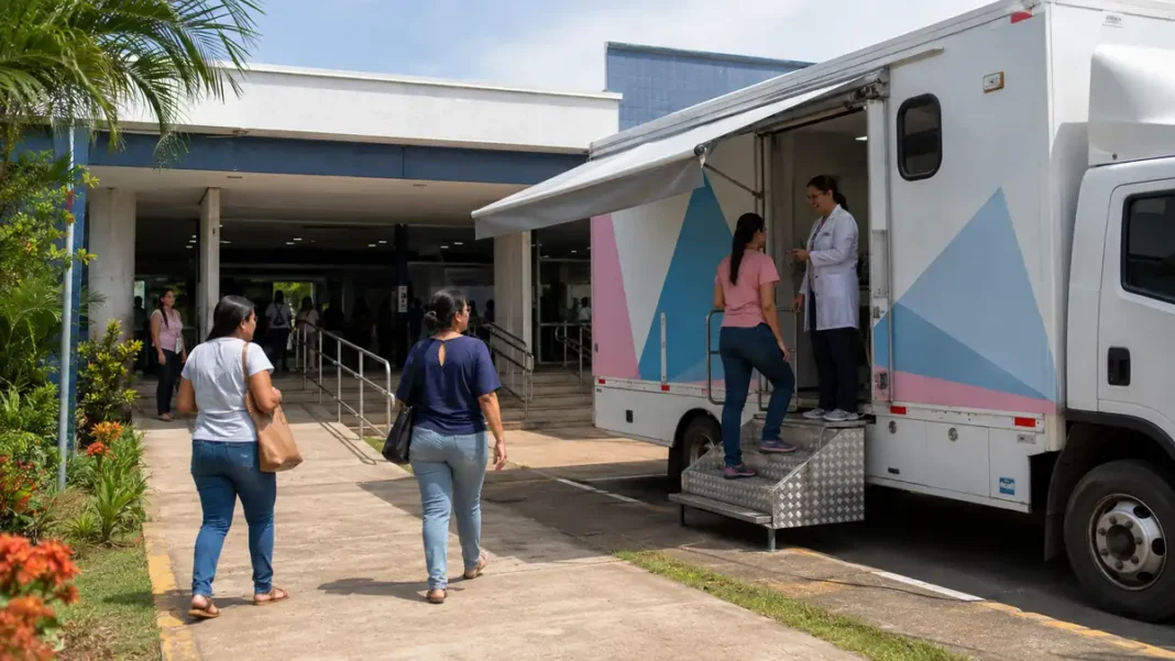 Defensoria recebe unidade do Hospital de Amor para exames sem agendamento