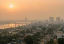 Fumaça em Porto Velho tem origem local e regional, aponta Censipam Fumaça em Porto Velho reduz a visibilidade no horizonte da capital de Rondônia