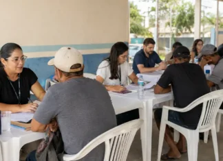 PopRuaJud reúne Justiça e rede de proteção em atendimento em Porto Velho PopRuaJud em Porto Velho reúne profissionais e pessoas em situação de rua durante atendimento e orientação