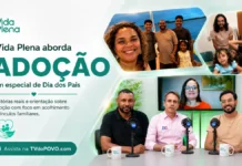 Vida Plena aborda adoção em especial de Dia dos Pais Capa do Vida Plena sobre adoção em especial de Dia dos Pais com participantes do programa e registros familiares.