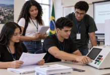 Universitários de Cacoal podem atuar como mesários nas Eleições 2026 universitários participam de treinamento para mesários em Cacoal