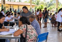 Joana D’Arc terá serviços gratuitos nesta sexta (18), em Porto Velho Imagem ilustrativa de atendimento comunitário em escola para ação de serviços em Joana D’Arc, Porto Velho