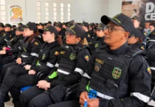 Detran-RO começa a distribuir novo uniforme aos agentes de trânsito em Rondônia Novo uniforme do Detran-RO começa a ser distribuído em Rondônia