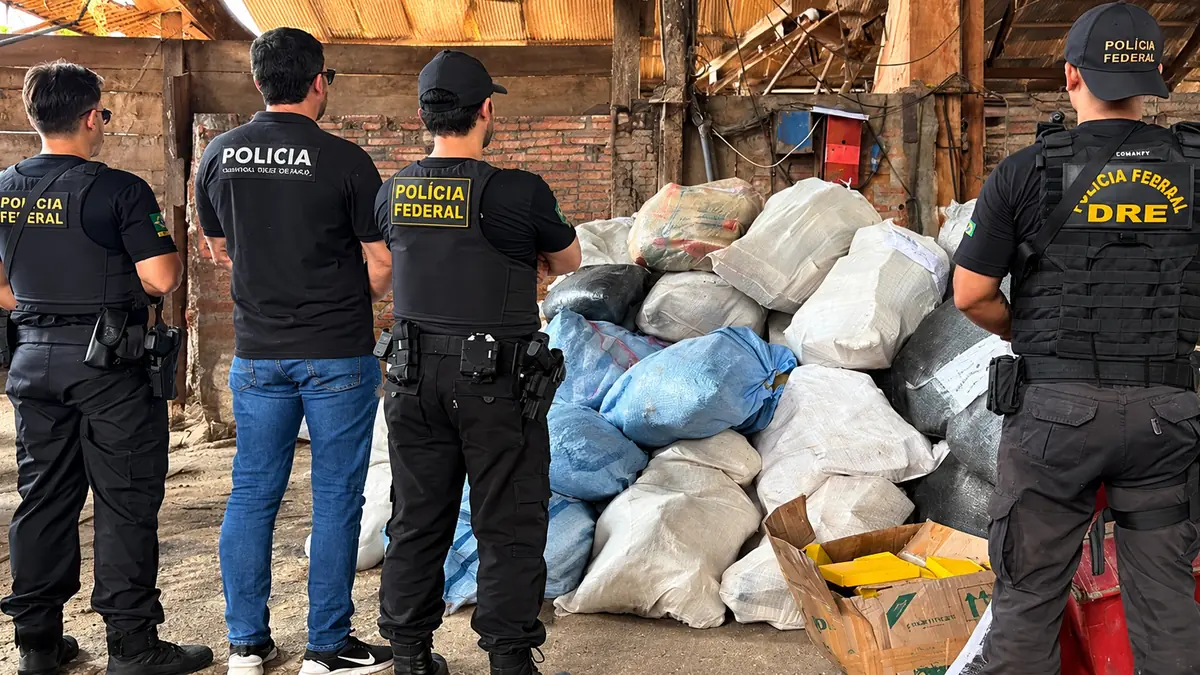 PF incinera 1.314 kg de drogas apreendidas em Ji-Paraná