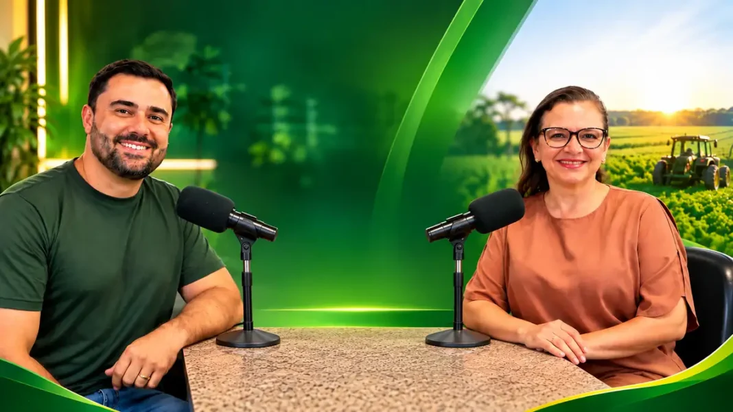 Reforma tributária no agro: composição ilustrativa de entrevista no RuralCast, com apresentador e convidada diante de microfones e cenário rural ao fundo.
